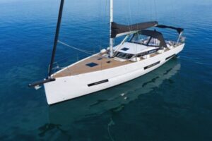 ELAN GT6 2022 photo